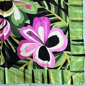 VINTAGE CARLISLE Silk Floral Square Scarf